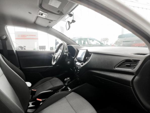 Hyundai Solaris II Рестайлинг с пробегом 2021 года, цена 1 140 000 рублей, 240000 км, седан, Автокод Объявления
