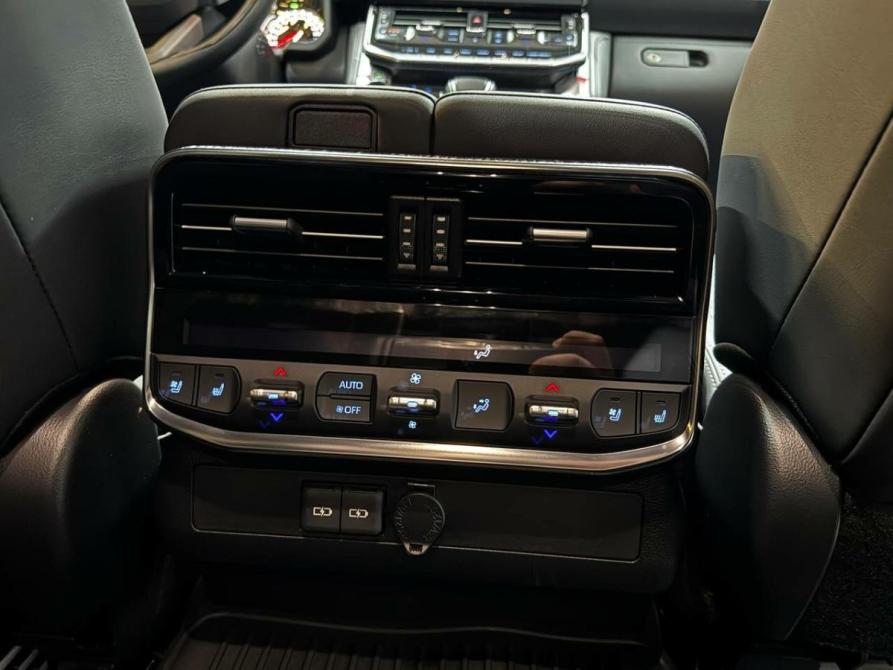 Toyota Land Cruiser 300 Series Красноярск  - изображение 14