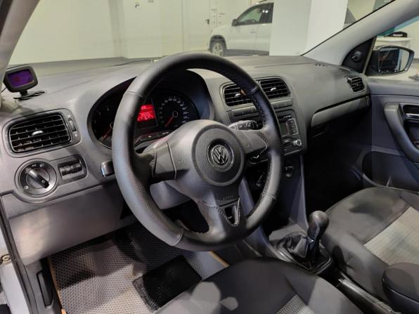 Volkswagen Polo V с пробегом 2013 года, цена 690 000 рублей, 124115 км, седан, Автокод Объявления