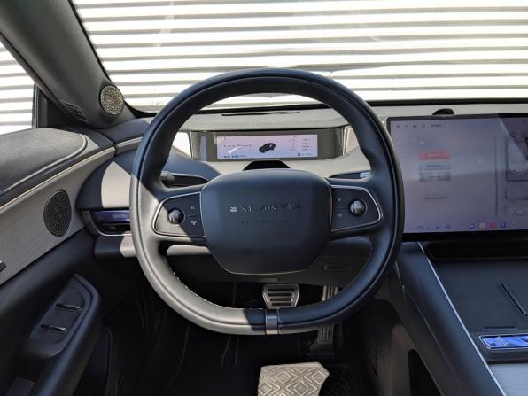 Exeed Exlantix ES с пробегом 2025 года, цена 4 550 000 рублей, 13233 км, седан, Автокод Объявления