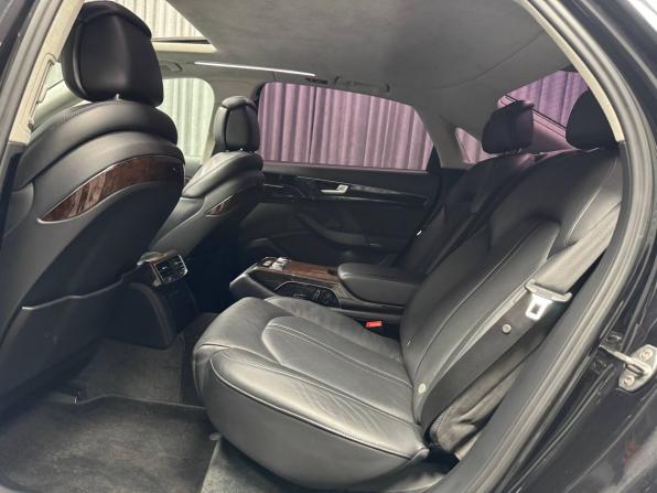 Audi A8 III (D4) Рестайлинг с пробегом 2015 года, цена 2 480 000 рублей, 176033 км, седан, Автокод Объявления
