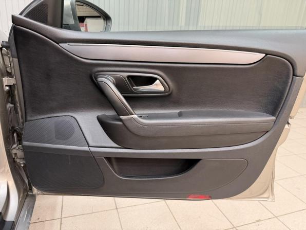 Volkswagen Passat CC I Рестайлинг с пробегом 2012 года, цена 1 179 000 рублей, 125421 км, седан, Автокод Объявления