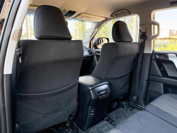 Toyota Land Cruiser Prado 150 Series Рестайлинг 3 с пробегом 2022 года, цена 5 499 000 рублей, 64348 км, внедорожник, Автокод Объявления