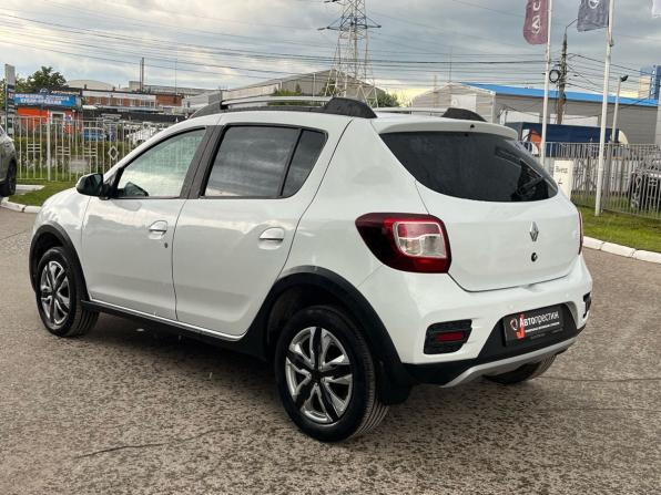 Renault Sandero II Рестайлинг с пробегом 2021 года, цена 1 150 000 рублей, 70238 км, хэтчбек, Автокод Объявления