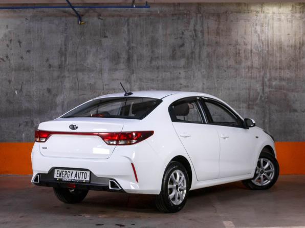 Kia Rio IV Рестайлинг с пробегом 2020 года, цена 1 499 000 рублей, 67461 км, седан, Автокод Объявления