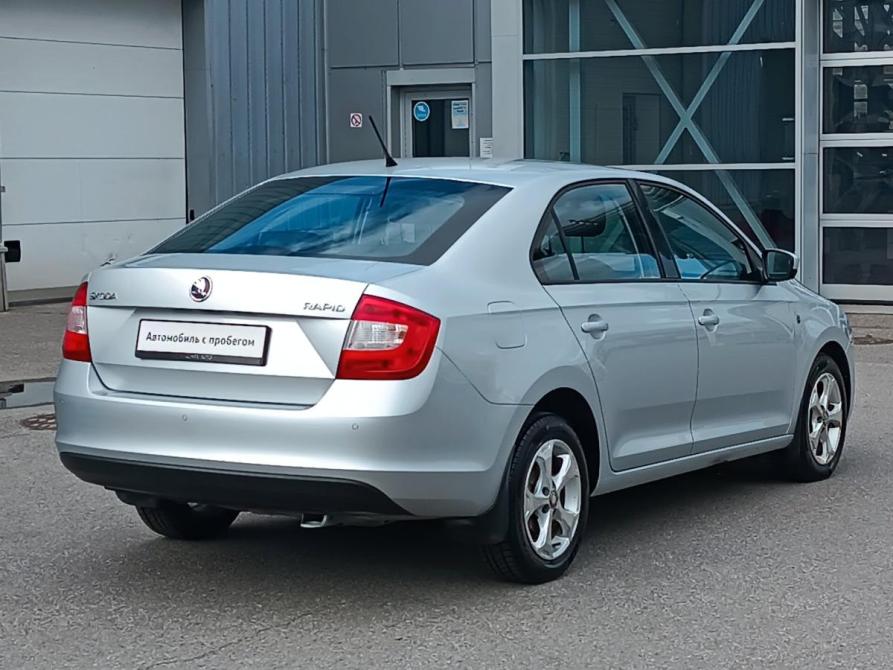 Skoda Rapid I Санкт-Петербург  - изображение 8