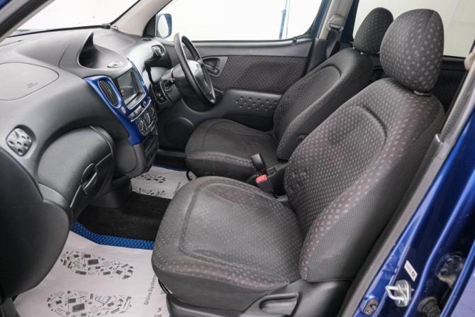 Toyota FunCargo с пробегом 2003 года, цена 559 000 рублей, 330250 км, компактвэн, Автокод Объявления