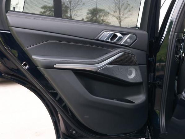 BMW X5 IV (G05/G18) Рестайлинг с пробегом 2023 года, цена 11 597 000 рублей, 28500 км, внедорожник, Автокод Объявления