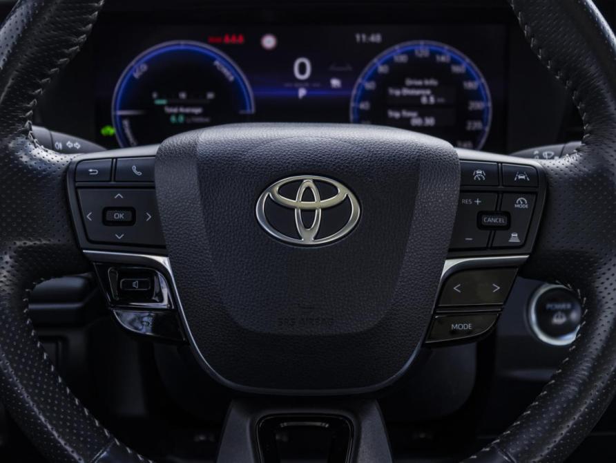 Toyota Camry IX (XV80) China Market Москва  - изображение 11