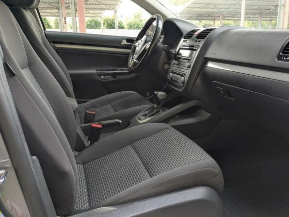 Volkswagen Jetta V с пробегом 2010 года, цена 449 900 рублей, 328000 км, седан, Автокод Объявления