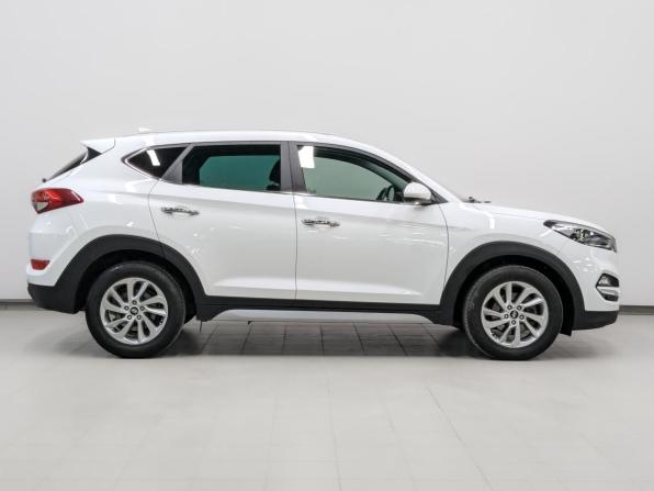 Hyundai Tucson III с пробегом 2018 года, цена 1 955 000 рублей, 112465 км, внедорожник, Автокод Объявления