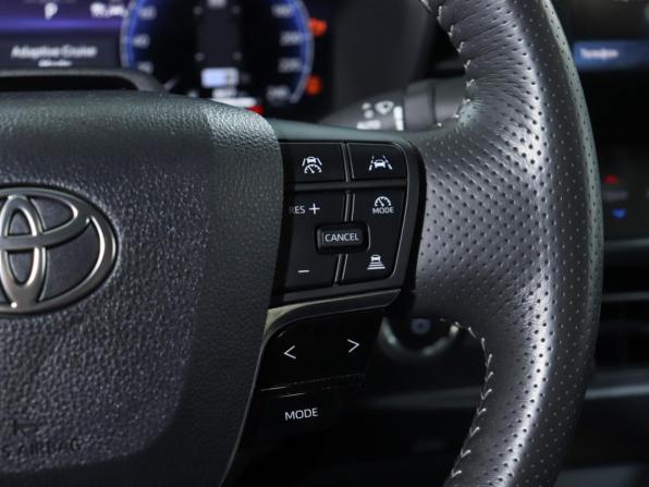 Toyota Camry IX (XV80) China Market с пробегом 2025 года, цена 3 850 000 рублей, 31873 км, седан, Автокод Объявления