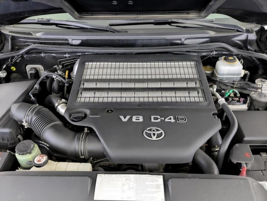 Toyota Land Cruiser 200 Series Рестайлинг 2 Москва  - изображение 9