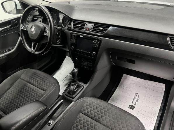 Skoda Rapid I Рестайлинг с пробегом 2017 года, цена 1 275 000 рублей, 139301 км, лифтбек, Автокод Объявления