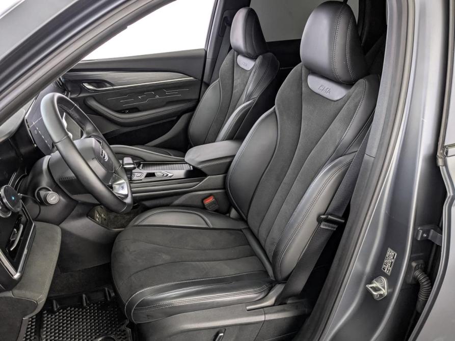 Geely Monjaro I Москва  - изображение 20