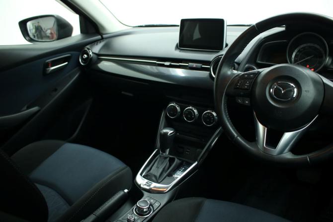 Mazda Demio IV (DJ) с пробегом 2015 года, цена 990 000 рублей, 133130 км, хэтчбек, Автокод Объявления