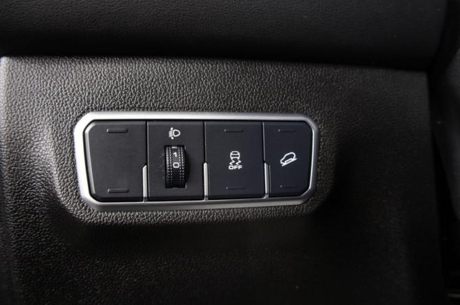 Haval M6 II с пробегом 2024 года, цена 2 049 000 рублей, 14100 км, внедорожник, Автокод Объявления