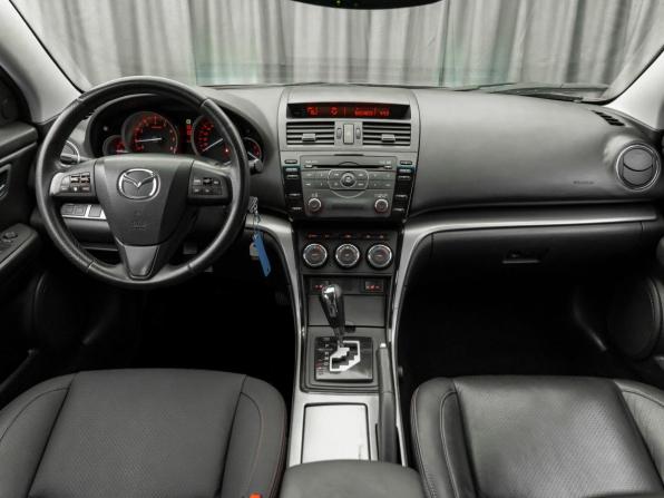 Mazda 6 II (GH) Рестайлинг с пробегом 2010 года, цена 930 000 рублей, 245084 км, седан, Автокод Объявления
