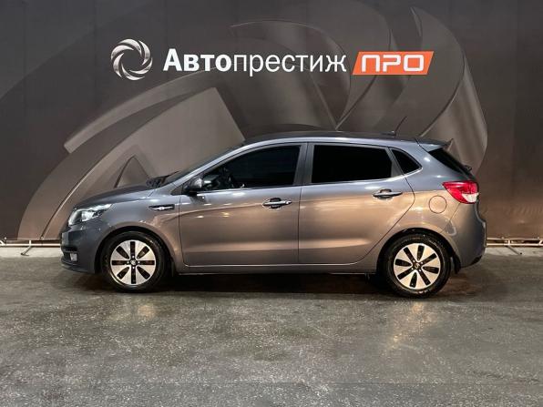 Kia Rio III Рестайлинг с пробегом 2017 года, цена 1 010 000 рублей, 57289 км, хэтчбек, Автокод Объявления