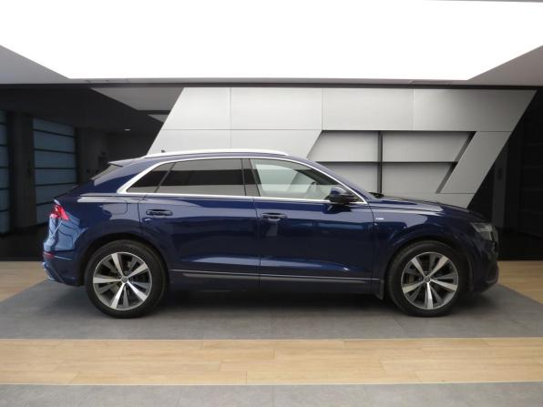 Audi Q8 I (4M) с пробегом 2018 года, цена 5 780 000 рублей, 122720 км, внедорожник, Автокод Объявления
