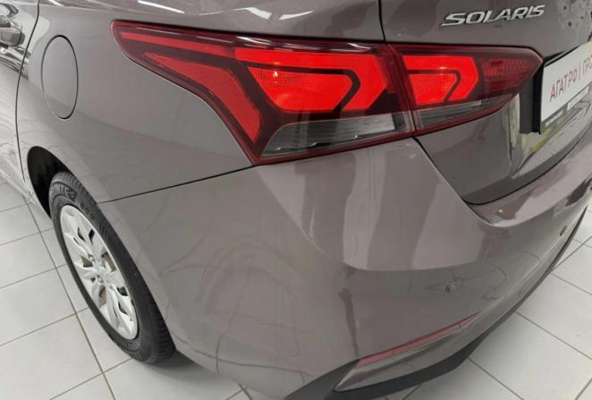 Hyundai Solaris II с пробегом 2018 года, цена 1 420 000 рублей, 87805 км, седан, Автокод Объявления