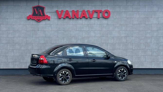 Chevrolet Aveo I Рестайлинг с пробегом 2011 года, цена 435 000 рублей, 216400 км, седан, Автокод Объявления