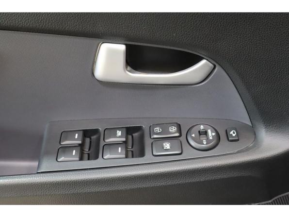 Kia Sportage III с пробегом 2013 года, цена 1 368 000 рублей, 141162 км, внедорожник, Автокод Объявления