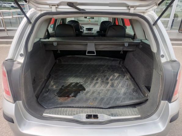 Opel Astra H с пробегом 2004 года, цена 440 000 рублей, 267361 км, универсал, Автокод Объявления
