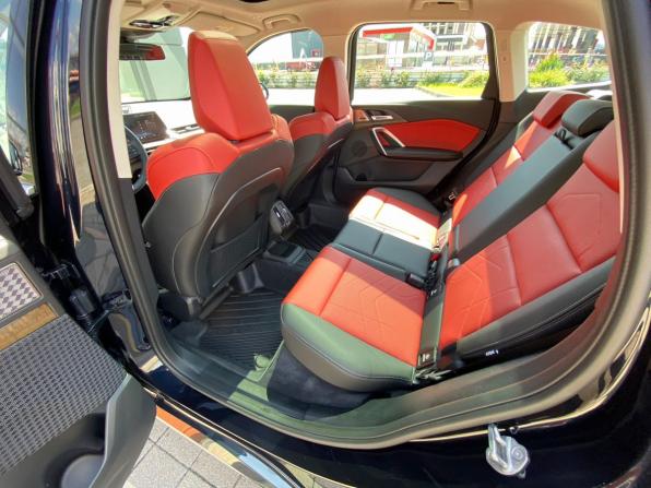 BMW X1 III (U11/U12) с пробегом 2024 года, цена 5 650 000 рублей, 122 км, внедорожник, Автокод Объявления