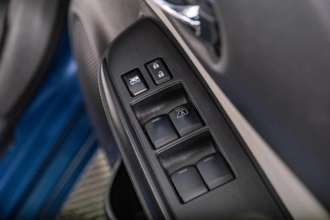 Nissan Note II Рестайлинг с пробегом 2018 года, цена 999 000 рублей, 165000 км, хэтчбек, Автокод Объявления