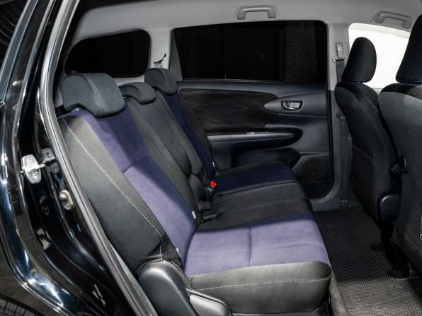 Toyota Wish II с пробегом 2012 года, цена 1 420 000 рублей, 158359 км, минивэн, Автокод Объявления