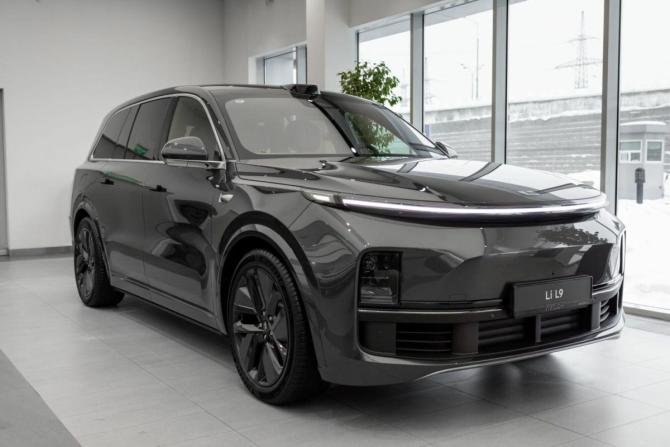 Новый Li Auto (Lixiang) L9 I Рестайлинг 2025 года, цена 12 328 640 рублей, внедорожник, Автокод Объявления
