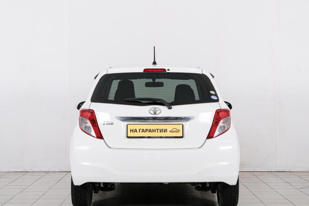 Toyota Vitz III (XP130) Красноярск  - изображение 6