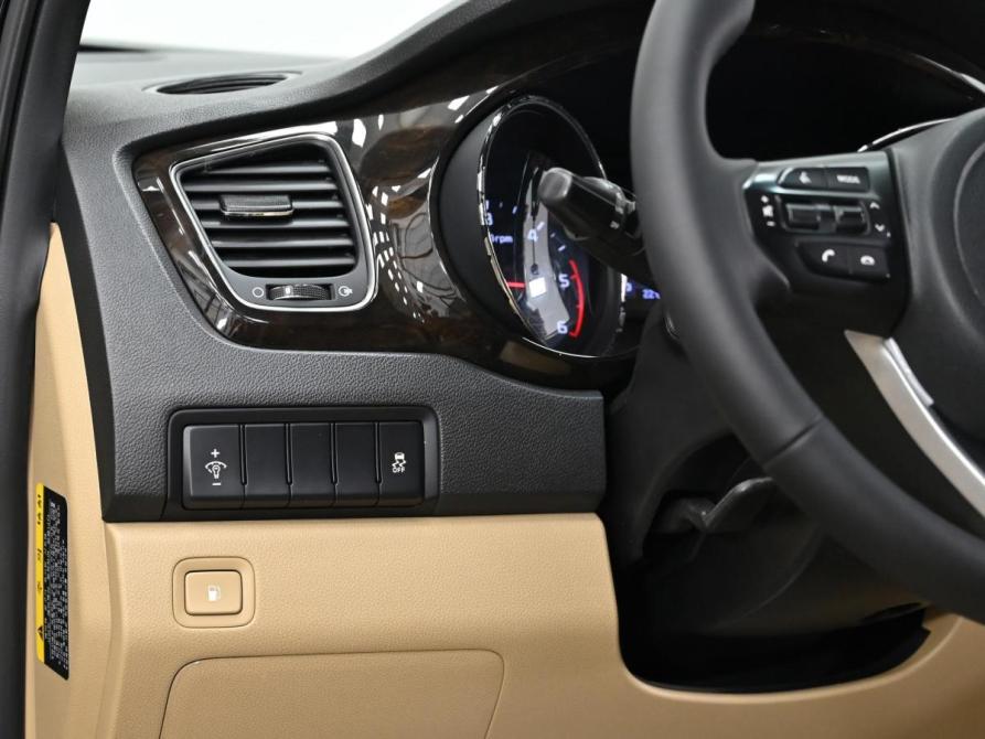 Kia Carnival III Москва  - изображение 7