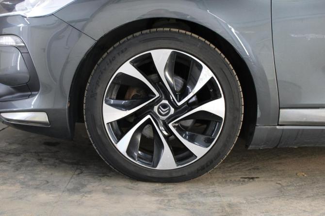 Citroen DS5 с пробегом 2014 года, цена 855 000 рублей, 99439 км, хэтчбек, Автокод Объявления