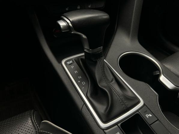 Kia Sportage IV Рестайлинг с пробегом 2019 года, цена 2 355 000 рублей, 92885 км, внедорожник, Автокод Объявления