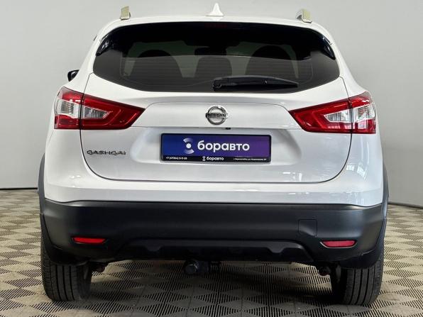 Nissan Qashqai II с пробегом 2017 года, цена 1 870 000 рублей, 103892 км, внедорожник, Автокод Объявления