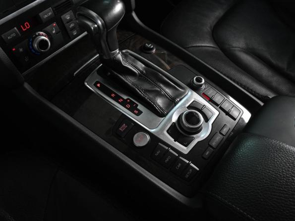 Audi Q7 I (4L) Рестайлинг с пробегом 2014 года, цена 2 329 000 рублей, 249776 км, внедорожник, Автокод Объявления