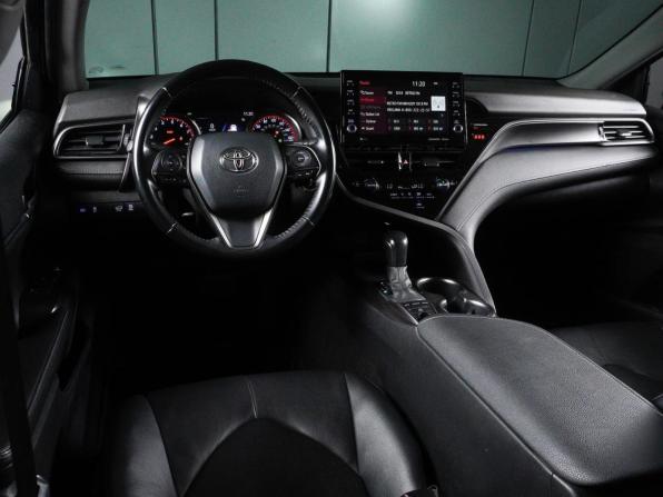 Toyota Camry VIII (XV70) Рестайлинг с пробегом 2021 года, цена 3 390 000 рублей, 74927 км, седан, Автокод Объявления