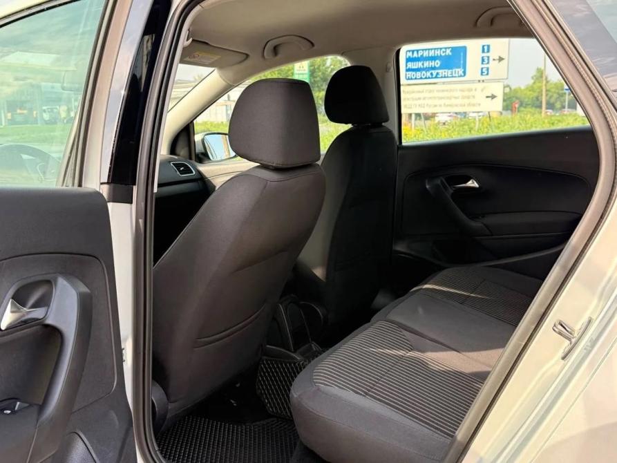 Volkswagen Polo V Кемерово  - изображение 12