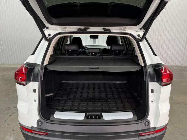 Geely Atlas Pro с пробегом 2022 года, цена 1 997 000 рублей, 44543 км, внедорожник, Автокод Объявления