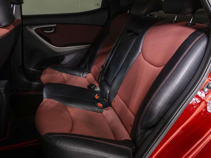 Hyundai Elantra V (MD) Москва  - изображение 15