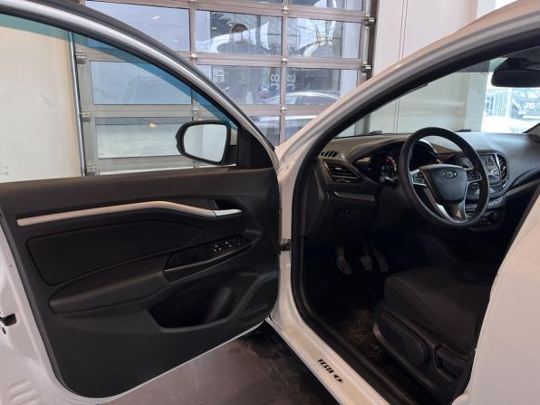 Lada (ВАЗ) Vesta I с пробегом 2020 года, цена 995 000 рублей, 120268 км, универсал, Автокод Объявления