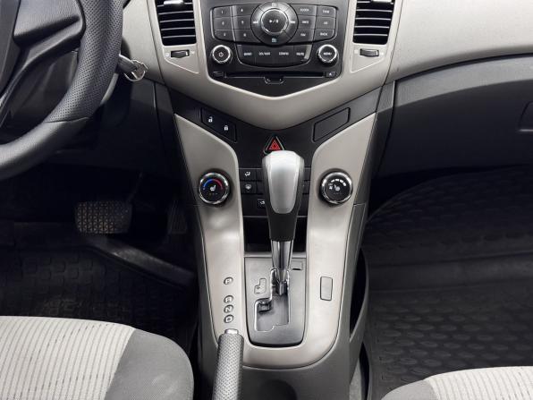 Chevrolet Cruze I с пробегом 2010 года, цена 660 000 рублей, 174252 км, седан, Автокод Объявления