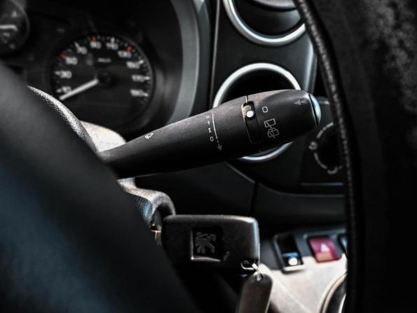 Peugeot Partner II с пробегом 2008 года, цена 619 000 рублей, 177547 км, компактвэн, Автокод Объявления