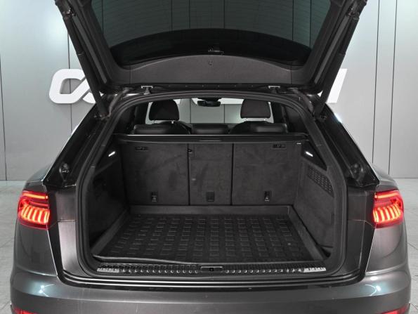 Audi Q8 I (4M) с пробегом 2020 года, цена 7 389 000 рублей, 42996 км, внедорожник, Автокод Объявления