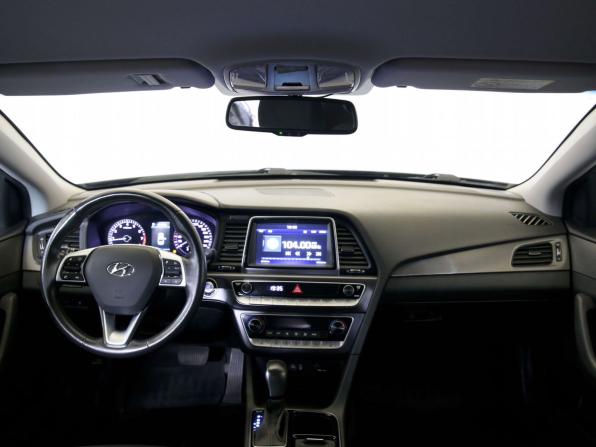 Hyundai Sonata VII (LF) Рестайлинг с пробегом 2018 года, цена 1 799 000 рублей, 91068 км, седан, Автокод Объявления