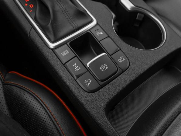 Kia Sportage IV Рестайлинг с пробегом 2019 года, цена 2 920 000 рублей, 64306 км, внедорожник, Автокод Объявления