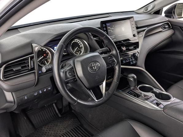 Toyota Camry VIII (XV70) Рестайлинг с пробегом 2022 года, цена 4 445 000 рублей, 33740 км, седан, Автокод Объявления