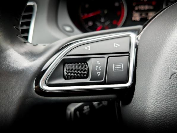 Audi Q3 I (8U) Рестайлинг с пробегом 2017 года, цена 2 490 000 рублей, 76827 км, внедорожник, Автокод Объявления